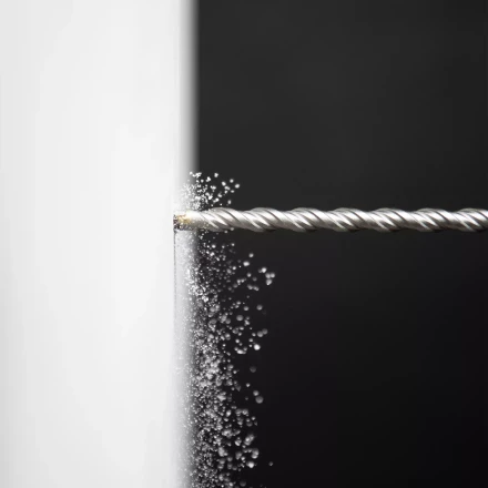 Бур по бетону Denzel, 12 x 260 мм, двойная спираль, три пылеотводящие кромки, 705025 купить в Новом Уренгое