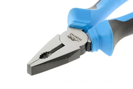 Плоскогубцы комбинированные 200 мм хром-ванадий двухкомпонентные рукоятки БАРС 16998 купить в Новом Уренгое