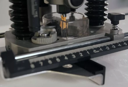 Фрезер ЭНКОР ФМЭ-1200/8Э  1/2 50260 купить в Новом Уренгое