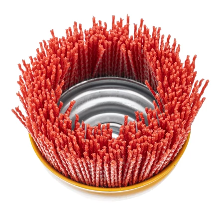 Щетка для УШМ Denzel, 100 мм, Чашка, нейлоновая щетина, М14, 74469 купить в Новом Уренгое