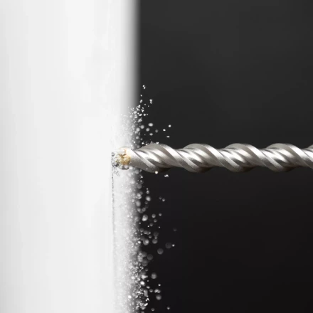 Бур по бетону Denzel, 14 x 210 мм  двойная спираль, три пылеотводящие кромки, 705030 купить в Новом Уренгое