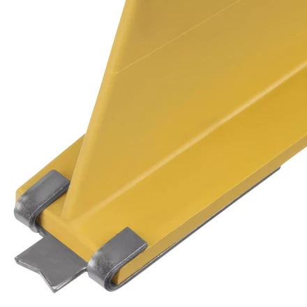 Упор противооткатный для грузового транспорта Stels 56778, ЖЕЛТЫЙ, 35 т, 473х200х205 мм купить в Новом Уренгое