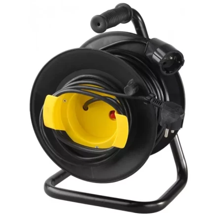 Удлинитель электрический с заземлением на катушке, евро, 1 гнезда, 30м, СВЕТОЗАР SV-55079-30 купить в Новом Уренгое