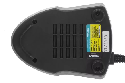 Зарядное устройство TESLA TCH20 купить в Новом Уренгое
