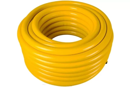 Шланг Вихрь поливочный ПВХ усиленный, пищевой трехслойный армированный 1&quot;, 25м (жёлтый) 73/7/2/34 купить в Новом Уренгое