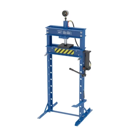 Пресс гидравлический с манометром и педалью, 20 т (комплект из 2 частей) Stels 52314 купить в Новом Уренгое
