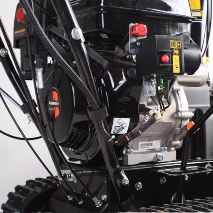 Гусеничный бензиновый снегоуборщик PATRIOT PRO 1150 ED купить в Новом Уренгое