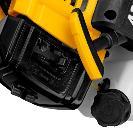 Триммер бензиновый Denzel DT 43S разъемная штанга 96225 купить в Новом Уренгое