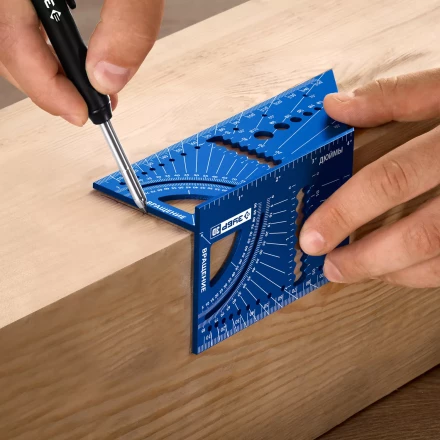 ЗУБР 3D, 7-в-1, угольник многофункциональный, Профессионал (34399) купить в Новом Уренгое