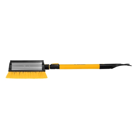 Щетка-сметка для снега со скребком Denzel, телескоп, поворотная голова, водосгон, 900-1200 мм 55308 купить в Новом Уренгое