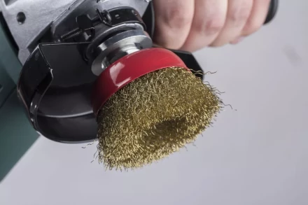 Кордщетка HAMMER чаша 75мм для УШМ гофрированная латунированная сталь (207-102) купить в Новом Уренгое