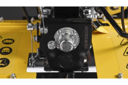 Мотоблок Champion BC7723/1 (7лс 2F/1R 85см 35см 3,6л 71кг, колеса 4/10&quot; ВОМ) купить в Новом Уренгое