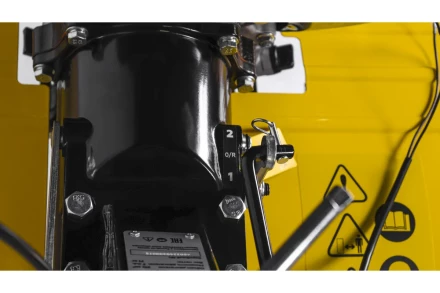 Мотоблок Champion BC7723/1 (7лс 2F/1R 85см 35см 3,6л 71кг, колеса 4/10&quot; ВОМ) купить в Новом Уренгое