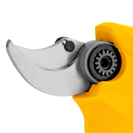 Секатор аккумуляторный Denzel CP-30-0, 18В Li-Ion 59436 купить в Новом Уренгое