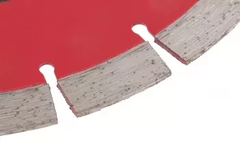 Диск алмазный отрезной сегментный ф180х22,2мм тонкий сухое резание MATRIX Professional 730647 купить в Новом Уренгое