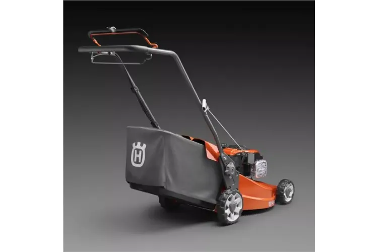 Аккумуляторная газонокосилка, самоходная Husqvarna LC347iV купить в Новом Уренгое