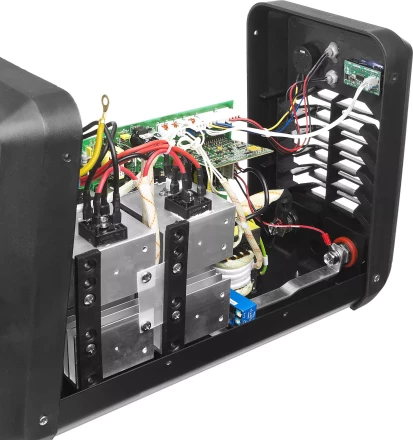 Сварочный инвертор с дисплеем ММА ЗАС-Т3-220-Д серия ПРОФЕССИОНАЛ купить в Новом Уренгое