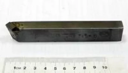 Резец проходный упорный прямой 20х20 Т15К6 левый Гост 18879-73 тип 1 Россия купить в Новом Уренгое