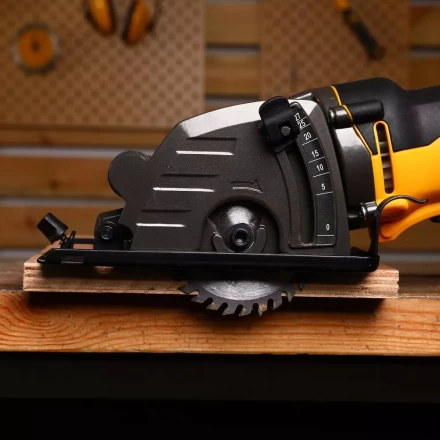 Пила многофункциональная DKCS1000 DEKO, 063-4201 купить в Новом Уренгое