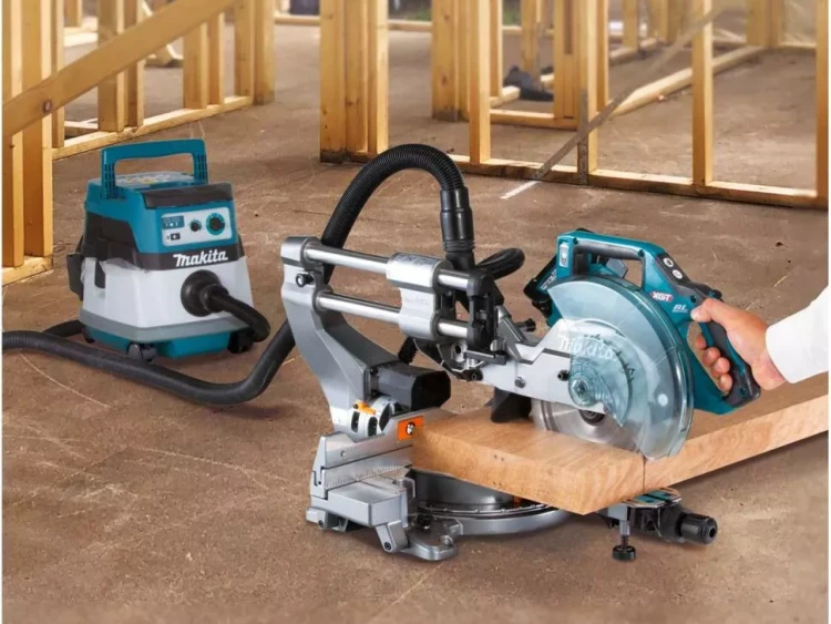 Аккумуляторная торцовочная пила консольного типа Makita 216 мм LS002GZ01 (без АКБ и ЗУ) купить в Новом Уренгое