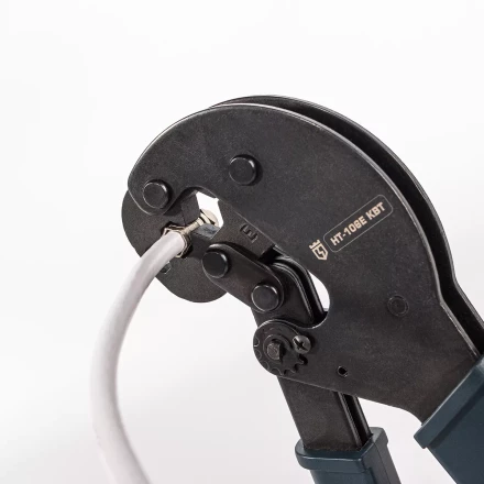 Пресс-клещи КВТ HT-106E для опрессовки F и BNC разъемов на коаксиальный кабель RG-58, RG-6, RG-11, RG-213 (85138) купить в Новом Уренгое