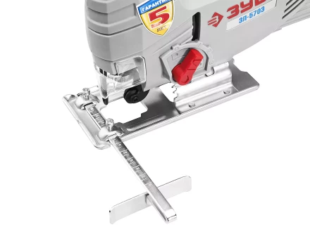 Лобзик ЗУБР, 3-х позиционный маятниковый ход, сталь-8мм/дерево-65мм, 500–3000ходов/мин, 570Вт ЗЛ-570Э купить в Новом Уренгое