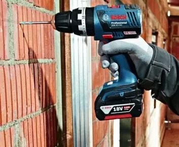 Дрель-шуруповерт аккумуляторная BOSCH GSB 18 V-EC ударная купить в Новом Уренгое