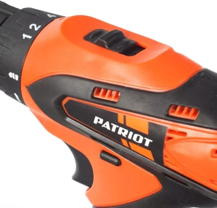 Дрель-шуруповерт аккумуляторная PATRIOT BR 114Li в кейсе купить в Новом Уренгое