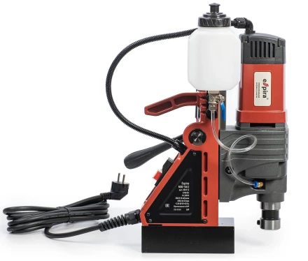Станок магнитный сверлильный ESPIRA MDС-50/2 (1700 Вт, патрон Weldon 19, 280/510 об/мин, max диам 50 мм, 13,0 кг, кейс), 400112 купить в Новом Уренгое