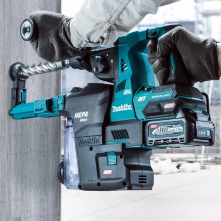 Аккумуляторный перфоратор XGT Makita HR001GM201 купить в Новом Уренгое