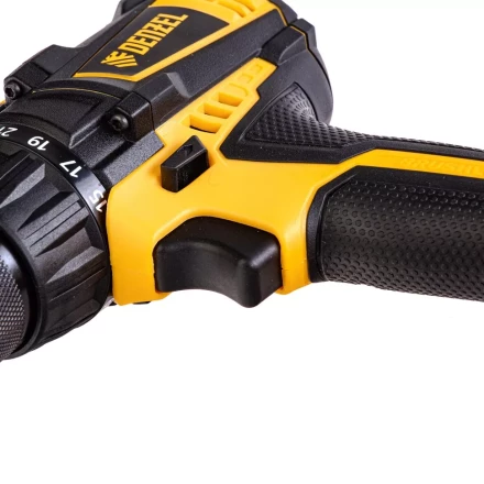 Дрель-шуруповерт аккумуляторная BLDL-IB-18-02 Denzel 26121 купить в Новом Уренгое