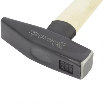 Молоток слесарный 600 г квадратный боек деревянная рукоятка MTX 102339 купить в Новом Уренгое