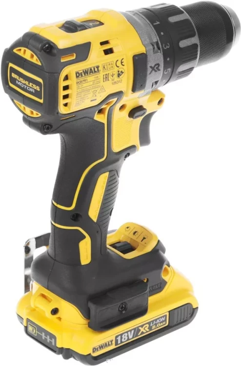Дрель-шуруповерт аккумуляторная DeWalt DCD 791 D2 купить в Новом Уренгое
