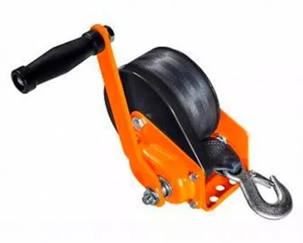 Лебедка ручная барабанная с тормозом Magnus-Profi LRT-800, 800 кг, лента 10 м купить в Новом Уренгое