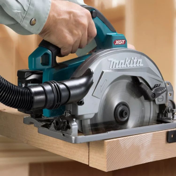 Аккумуляторная дисковая пила Makita XGT HS004GZ01 (без АКБ и ЗУ) купить в Новом Уренгое