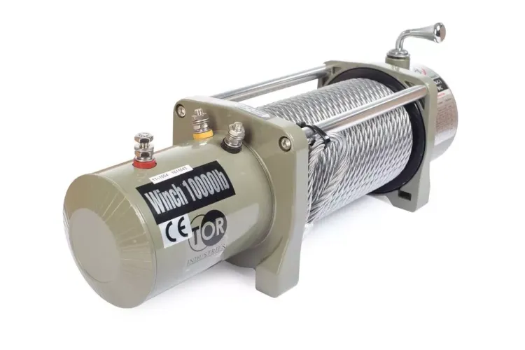 Лебедка автомобильная TOR ЛА S10000 г/п 4536 кг 28 м 12V 1141004 купить в Новом Уренгое