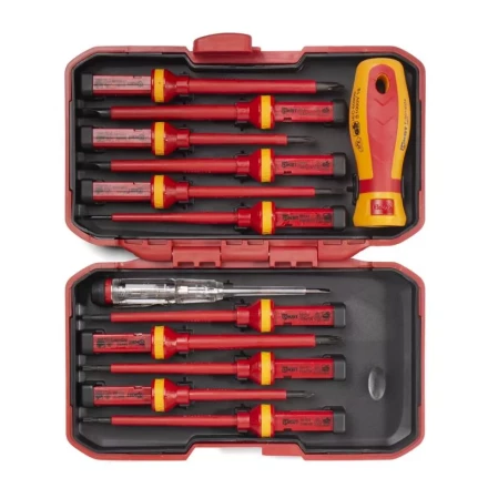 Диэлектрическая отвертка НИО-4412 с набором бит КВТ купить в Новом Уренгое