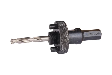 Державка 32-152 мм для биметаллических коронок быстросъемная пружинный фиксатор ЗУБР 29534 купить в Новом Уренгое