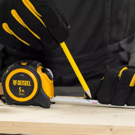 Рулетка Denzel  5м х 25мм, обрезиненный корпус, автоматическая фиксация, 31552 купить в Новом Уренгое