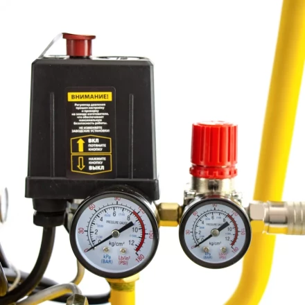 Компрессор воздушный, прямой привод DC1500/50, 1.5 кВт, 50 литров, 220 л/мин Denzel 58161 купить в Новом Уренгое