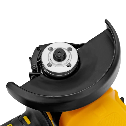 Машина шлифовальная угловая Denzel AG125-1500 26907, 1500 Вт, 125 мм, 3000-11000 об/мин купить в Новом Уренгое