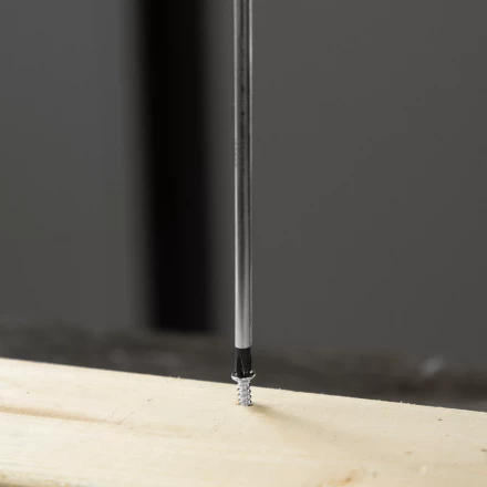 Отвертка, PH0х100 мм, S2, 3к рукоятка Denzel 121727 купить в Новом Уренгое