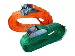 Ремни стяжные с пряжкой и фиксатором р-н 2 тонн L=5 метра лента 35 мм купить в Новом Уренгое