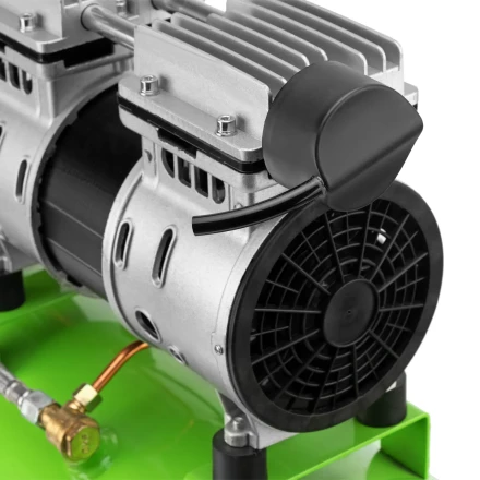 Компрессор безмаслянный малошумный Сибртех МБ 1100/24,1100 Вт, 24 л, 170 л/мин 58006 купить в Новом Уренгое