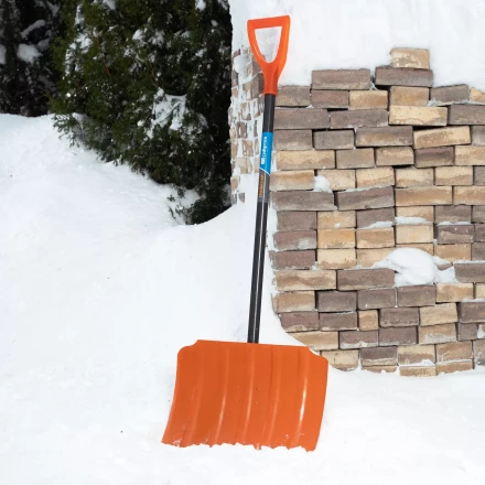 Лопата для уборки снега стальная Сибртех, 470х335х1335 мм, стальной черенок, Россия, 61656 купить в Новом Уренгое