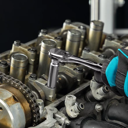 Ключ-трещотка 1/4&quot; Gross 14053, CrV, 90 зубьев, усиленный, хром купить в Новом Уренгое