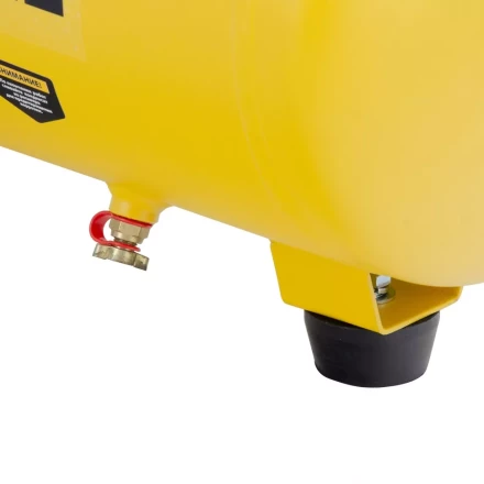 Компрессор воздушный DLC1300/24 безмасляный 1.3 кВт, 24 литра, 206 л/мин Denzel 58171 купить в Новом Уренгое