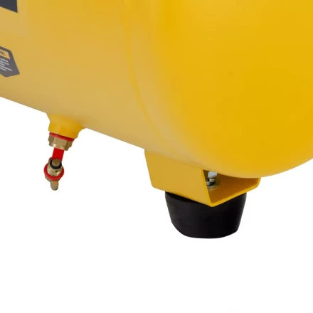 Компрессор воздушный DLC1300/24 безмасляный 1.3 кВт, 24 литра, 206 л/мин Denzel 58171 купить в Новом Уренгое