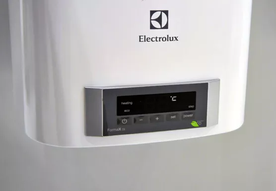Водонагреватель ELECTROLUX EWH 100 Formax DL купить в Новом Уренгое
