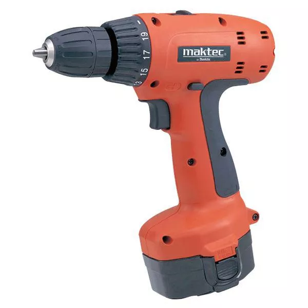 Дрель аккумуляторная  MT064SK2N  Maktec by Makita купить в Новом Уренгое